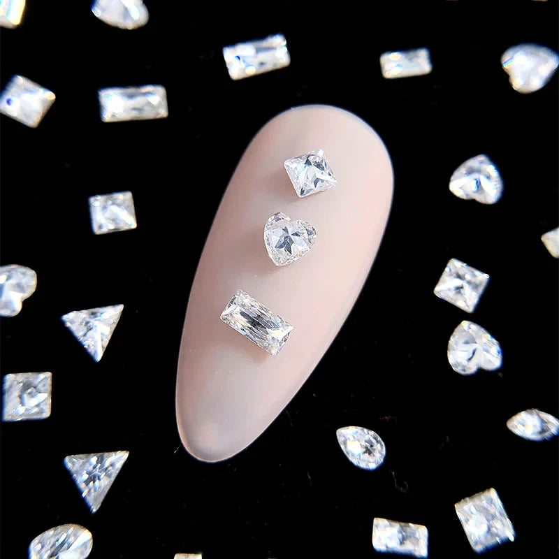 50-100Pcs Sparkle White Horse Eye Zircon Nail Rhinestones Flat Bottom Water Drop Shape Nail Art Gems Manicure Gel Polish Decor