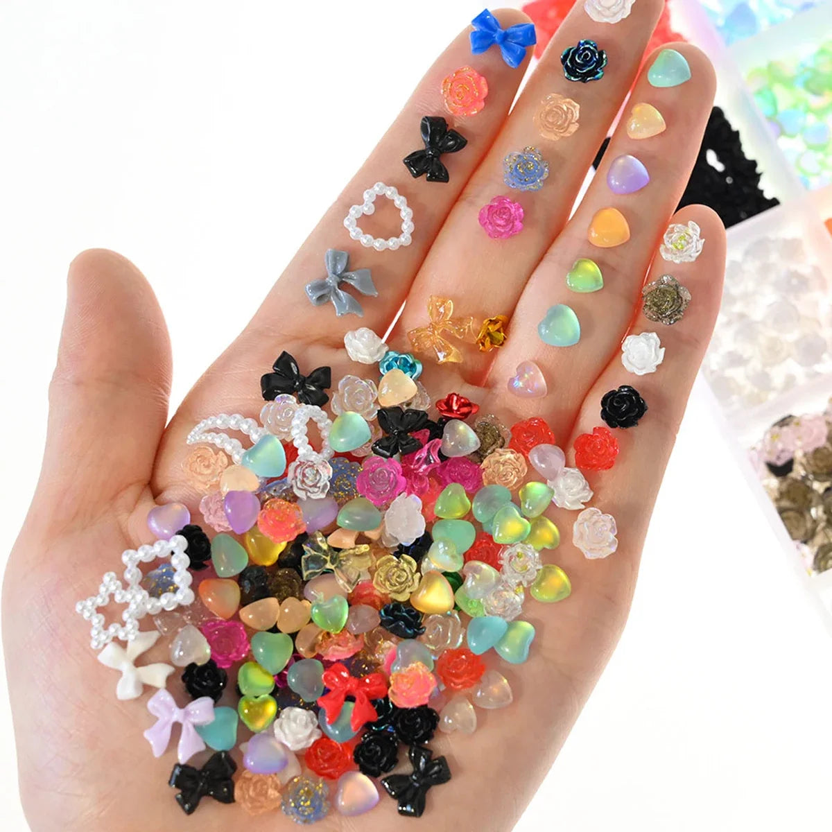 50g 3D Random Mixed Resin Bow/Diamond Nail Art Charms Cartoon Shapes Heart/Flower/Ribbon Rhinestone Cute DIY Manicure Accessory