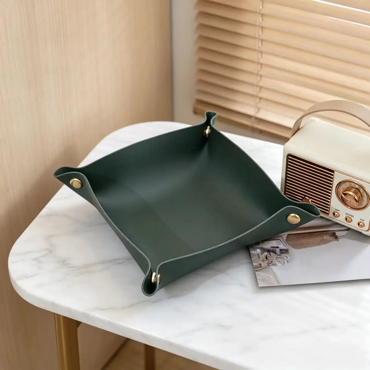 PU Valet Tray Foldable Storage Tray Makeup Keys Coins Snacks Desktop Nightstand Organizer Multi-purpose Leather Tray