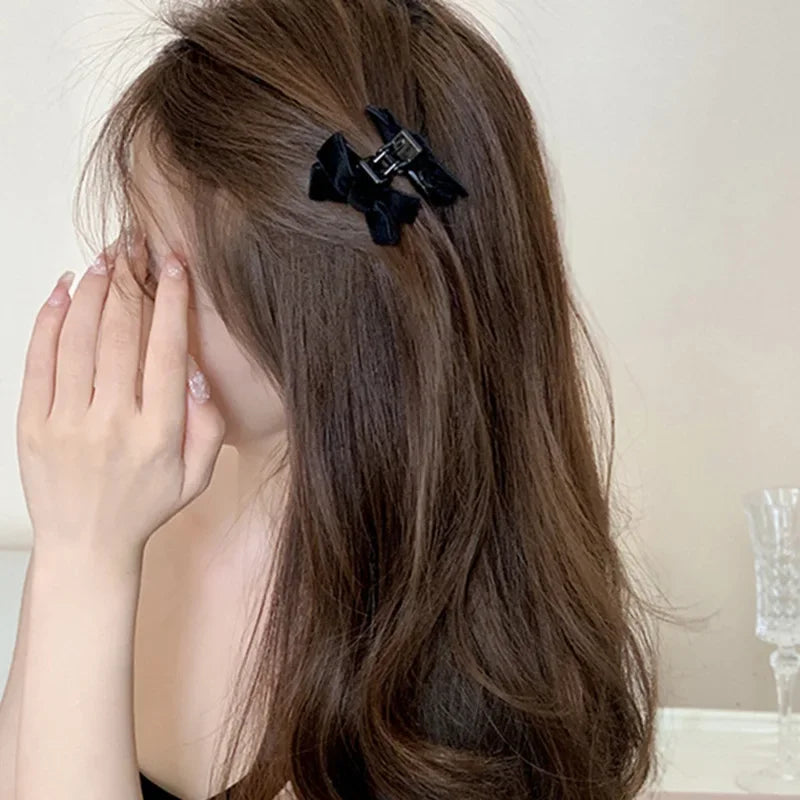 Black Red Small Velvet Bowknot Hair Claw Clips 2pcs/set Korean Princess Hair Clips with Bangs Girls‘ Headwear Hair Styling Tools