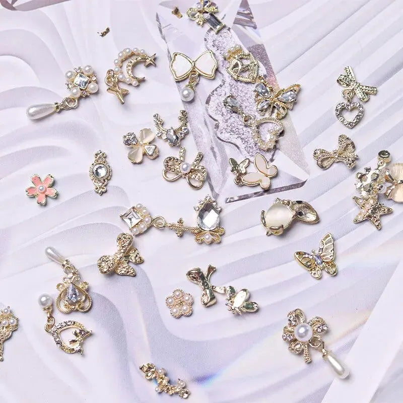 10pcs 3D Exquisite Japanese Alloy Nail Art Charms Luxury Kawaii Bow Butterfly Jewelry Nail Rhinestone Decoration DIY Accessories
