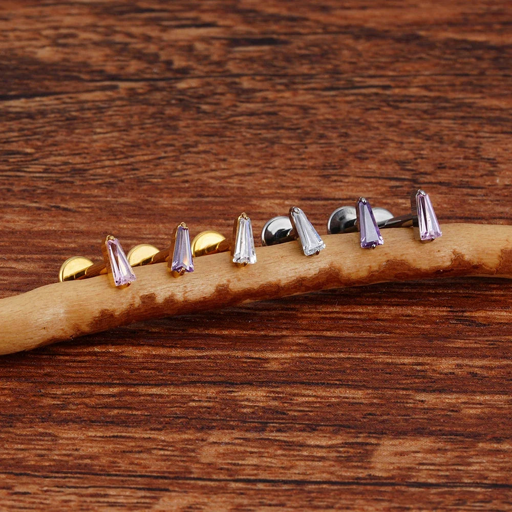 Right Grand ASTM F136 Titanium 16G Trapezoid CZ Labret Stud Earring Geometric Tragus Helix Cartilage Ear Lobe Piercing